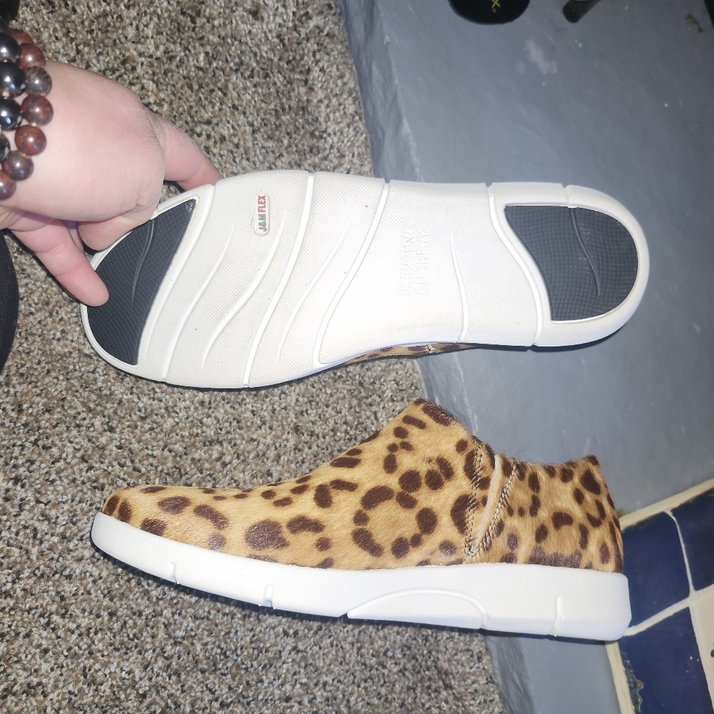 EUC Johnson And Murphy Leopard Print Women's Side Zip Size 8.5 - Picture 4 of 6